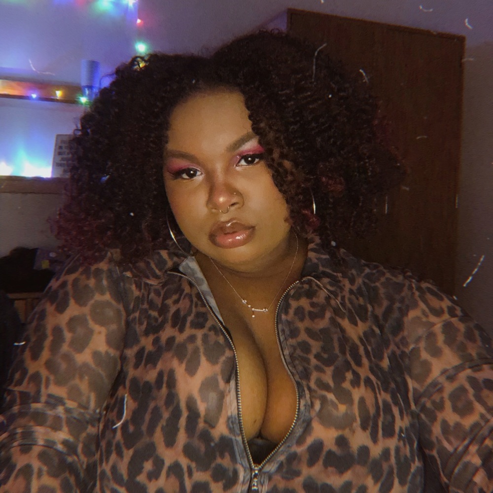 Meet your Posher, ✨Musiic✨